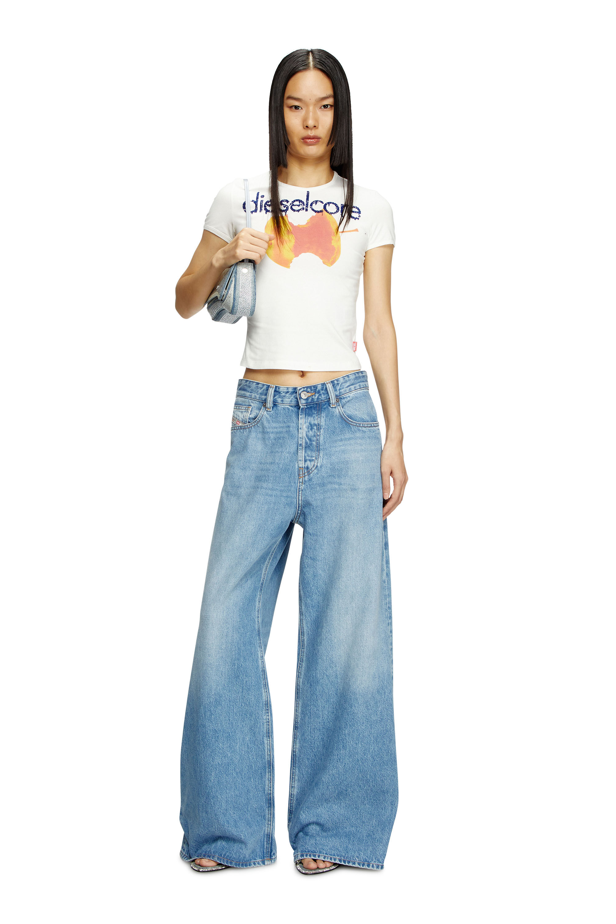 Diesel - T-UNCUTIES-SHORT-Q2, Woman's T-shirt with Diesel Core logo in White - 1