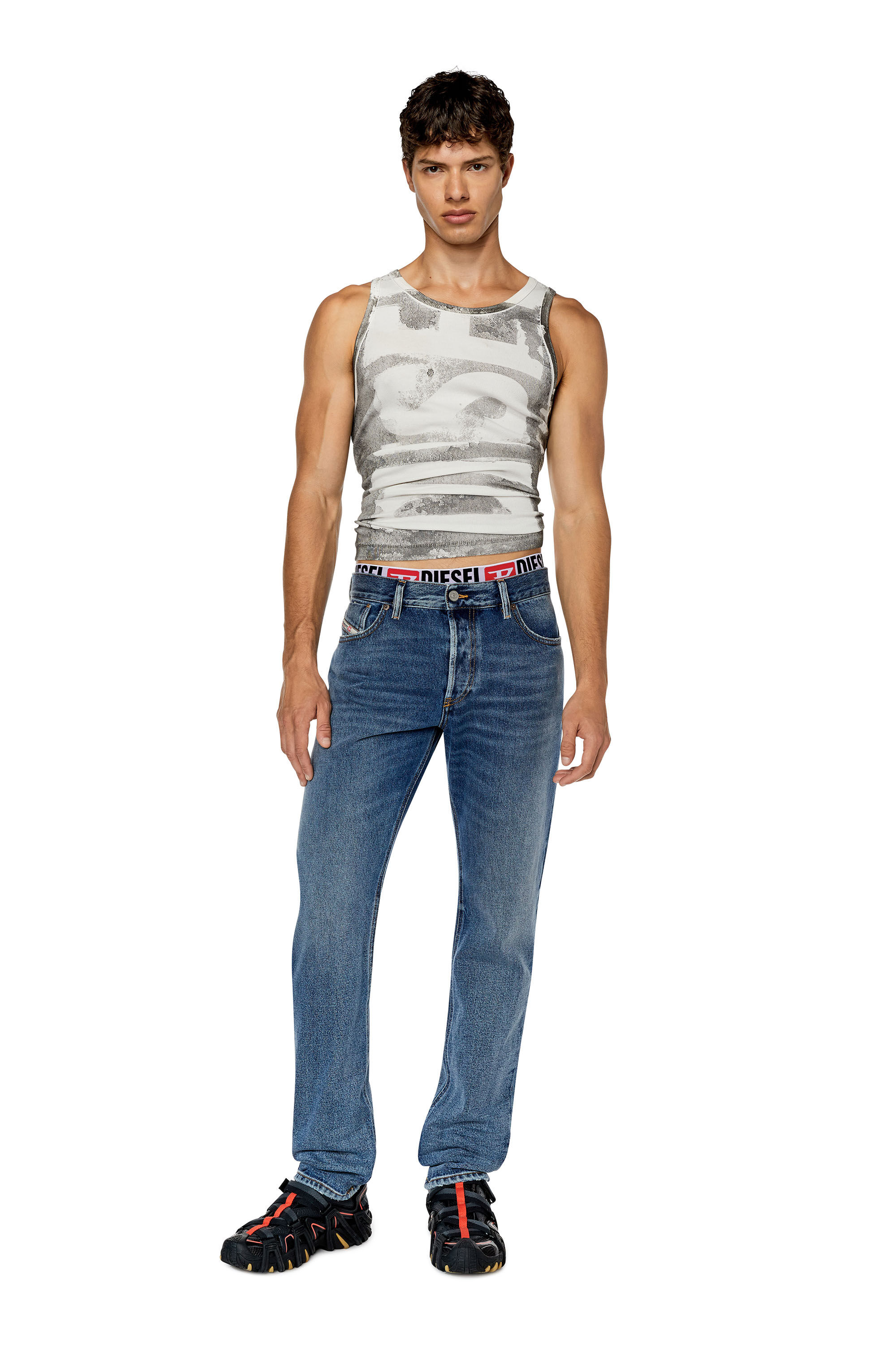 Diesel - 1995 D-Sark 09E68 Straight Jeans, Medium blue - Image 1