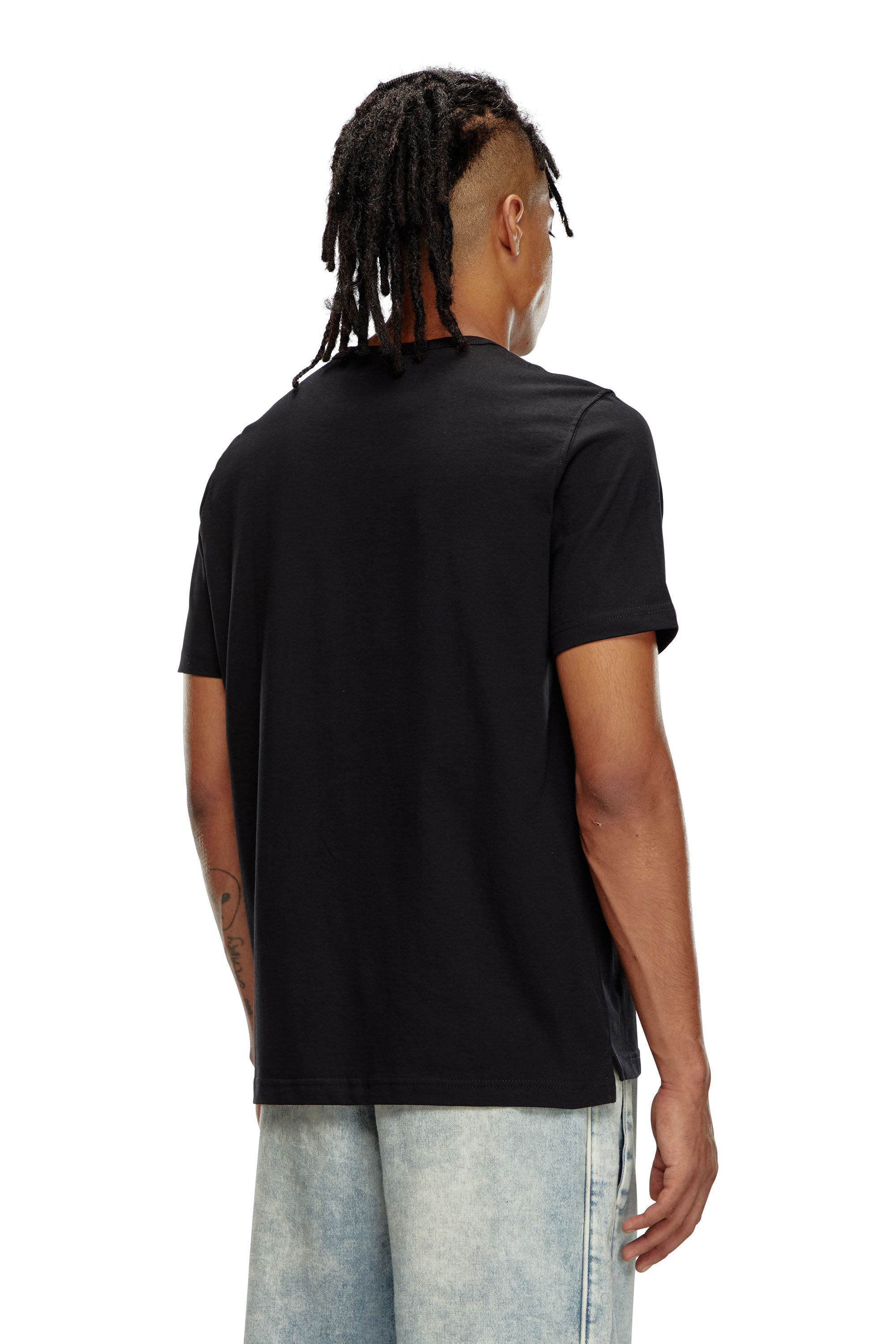 【Diesel】 T-Adjust-Od T-shirt with llic Oval D Black T-shirt avec logo Oval D métallisé Homme | Noir | Diesel