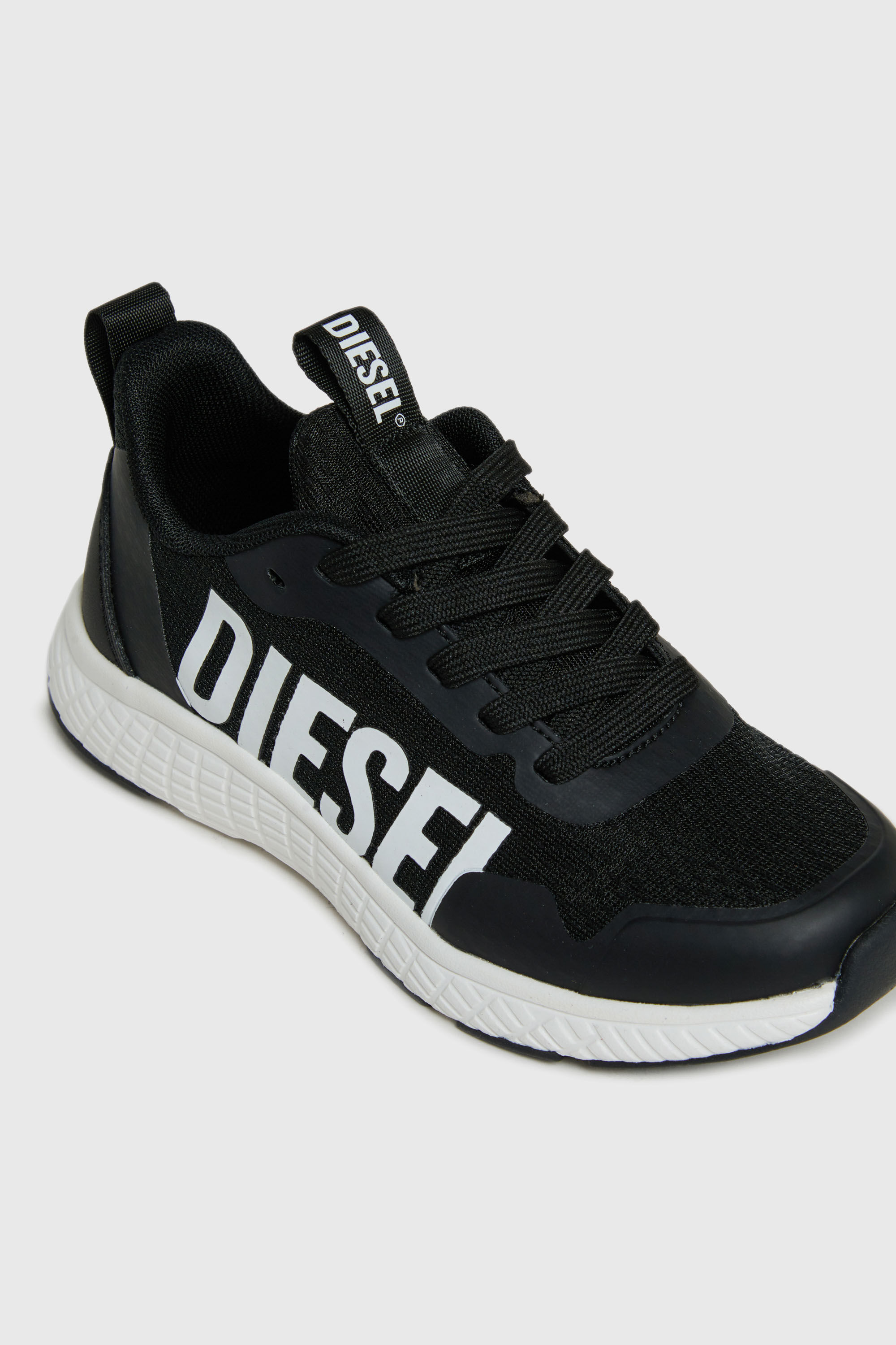 Diesel - S-RUNCOUT, Unisex's S-Runcout - Sneakers with maxi Diesel logo in Black - 4