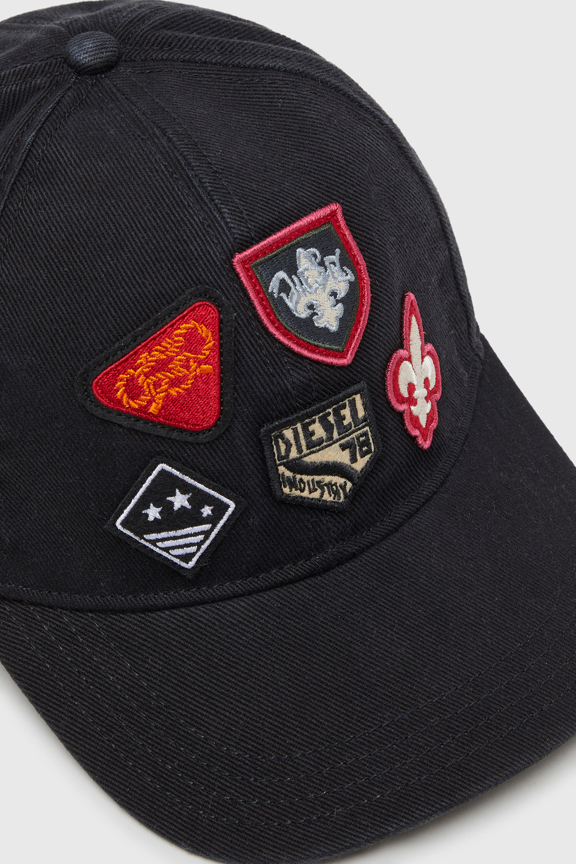 Diesel - C-SCUD, Man's Baseball cap with embroidered patches in Black - 3