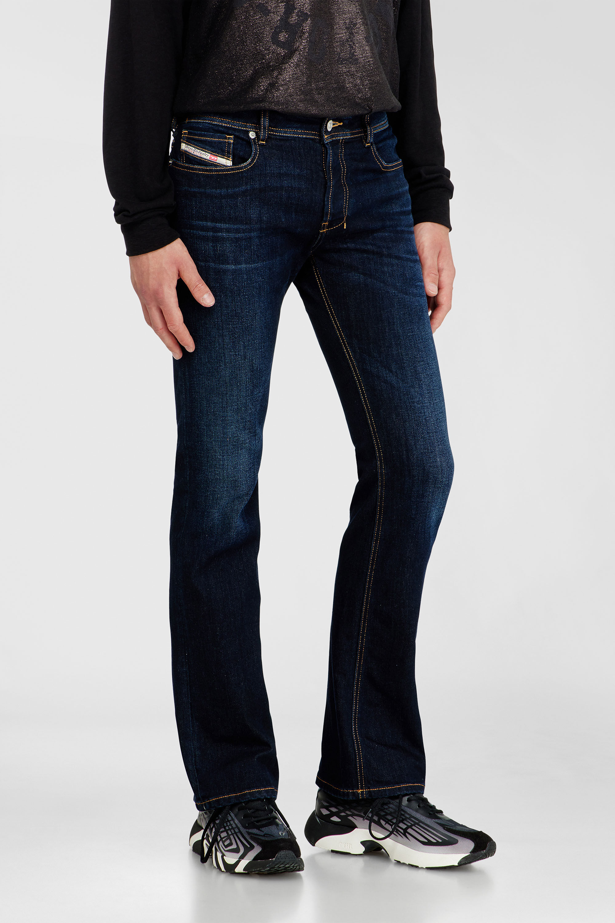 Diesel - Man's Bootcut Jeans 2007 Zatiny 09Q15, Dark Blue - 7