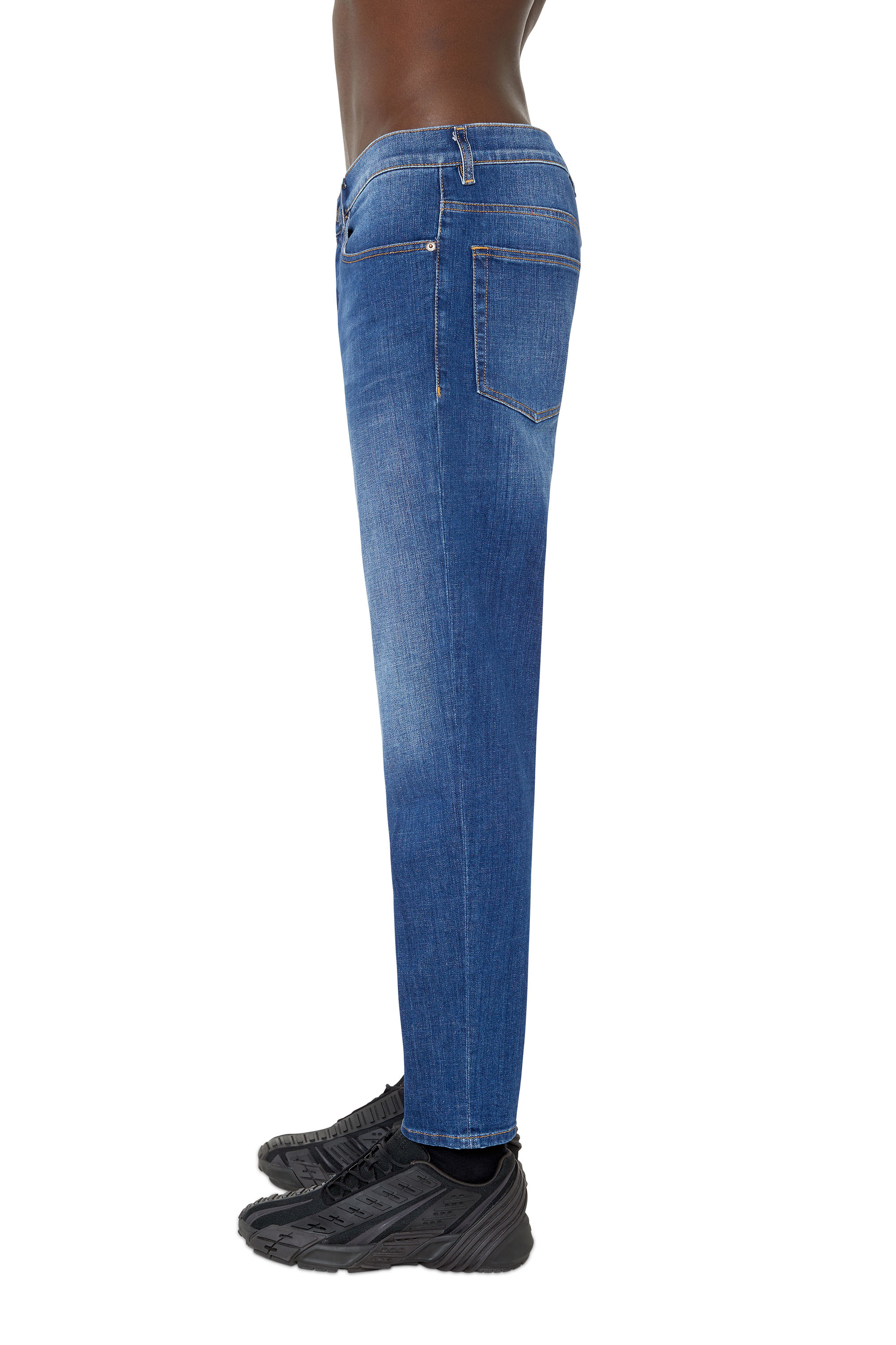 Diesel - 2005 D-Fining 09D46 Tapered Jeans, Medium blue - Image 4
