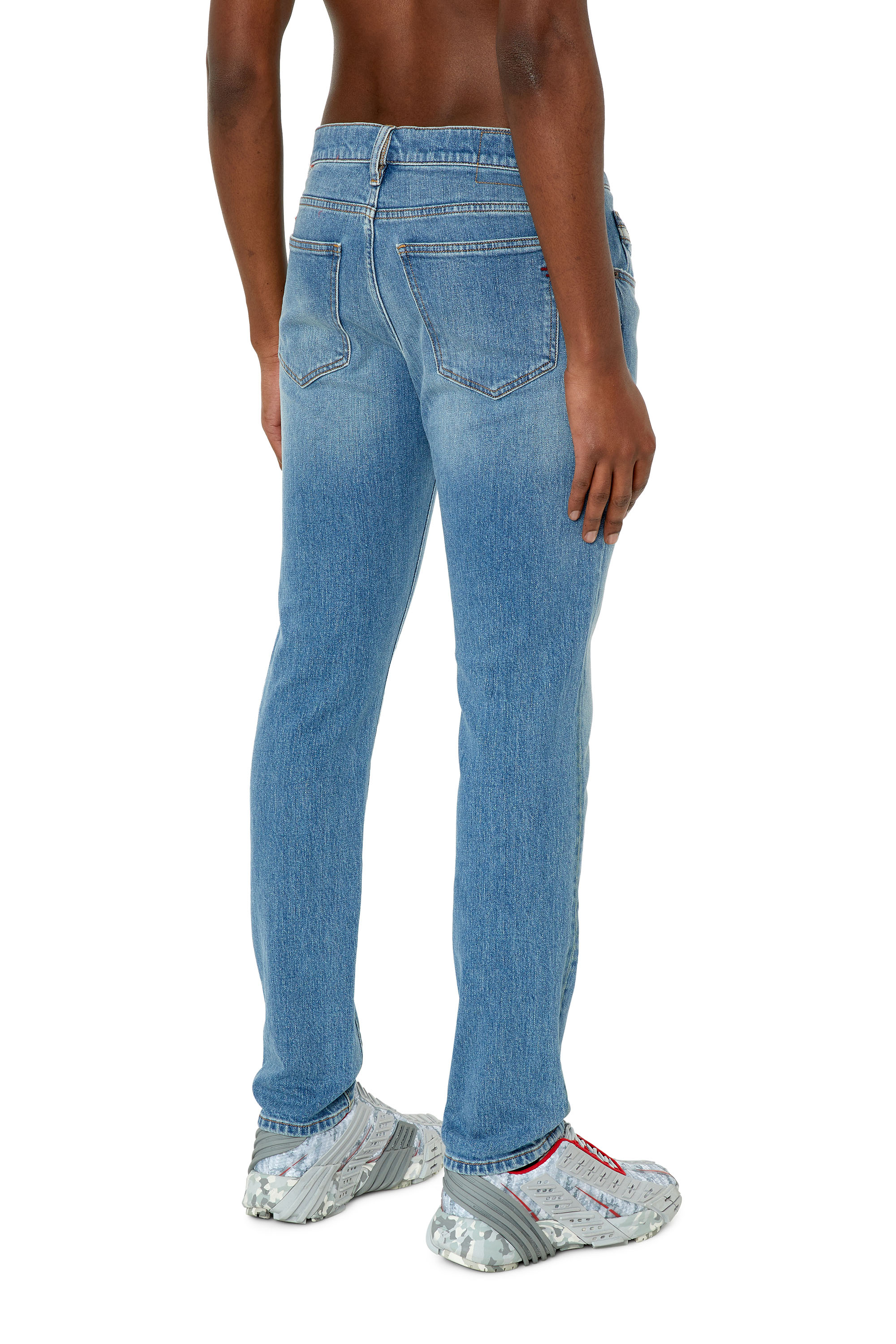 Diesel - 2019 D-Strukt 007L3 Slim Jeans, Light Blue - Image 3