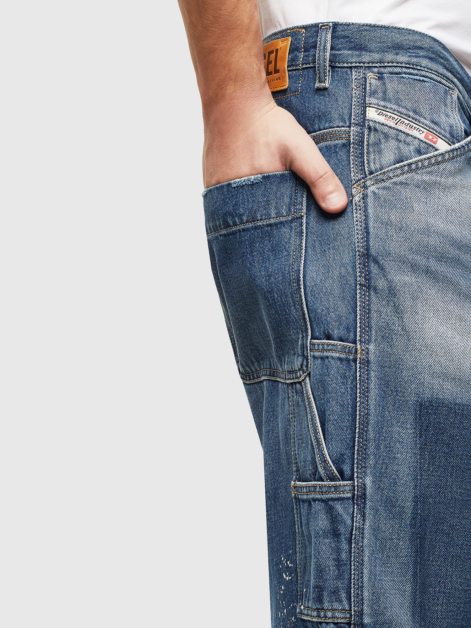 D-Franky 009CB Man: Carrot Medium blue Jeans | Diesel