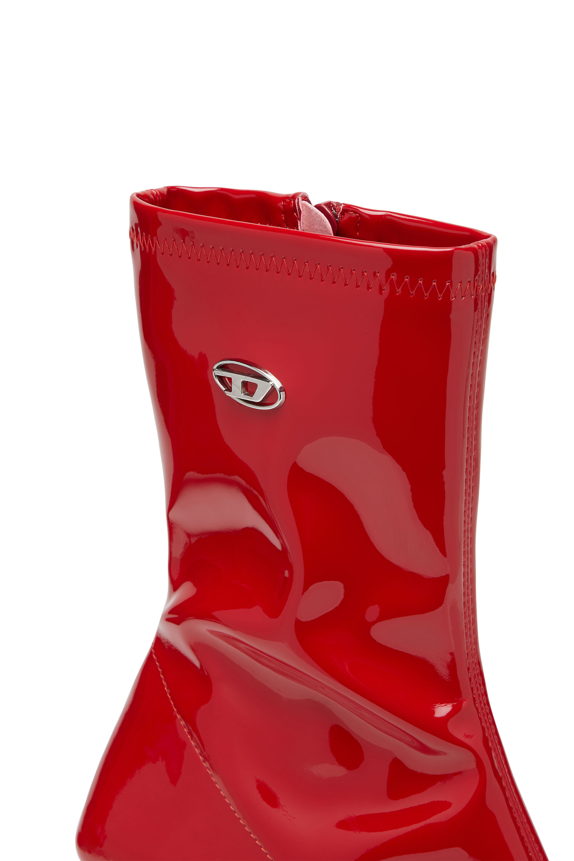 Diesel - D-AMBER MD BT, Woman's D-Amber-Ankle boots in patent stretch PU in Red - 4