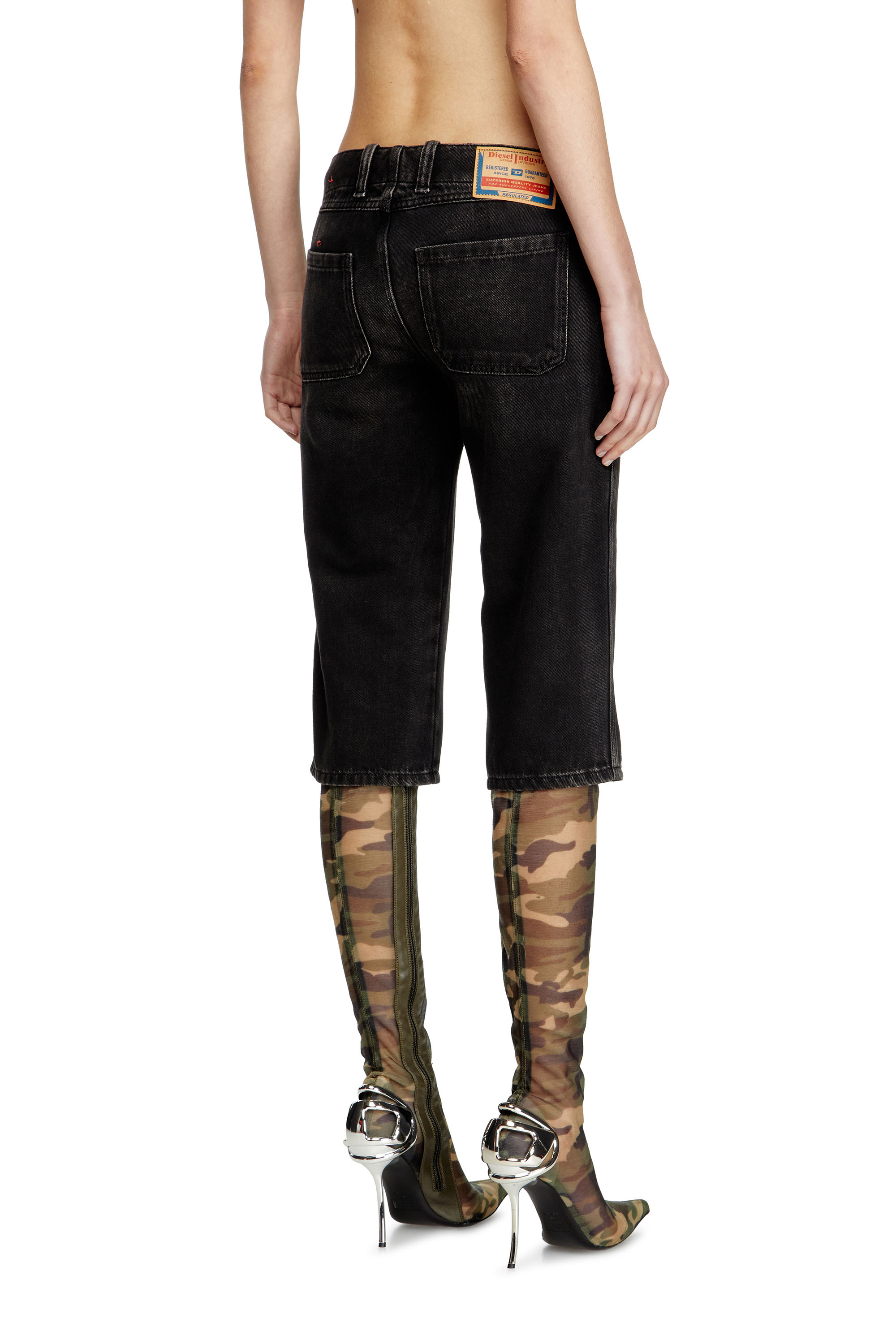 DE-KEATE-SHORT, Black Diesel - DE-KEATE-SHORT, Woman's Capri shorts in denim in Black - 4
