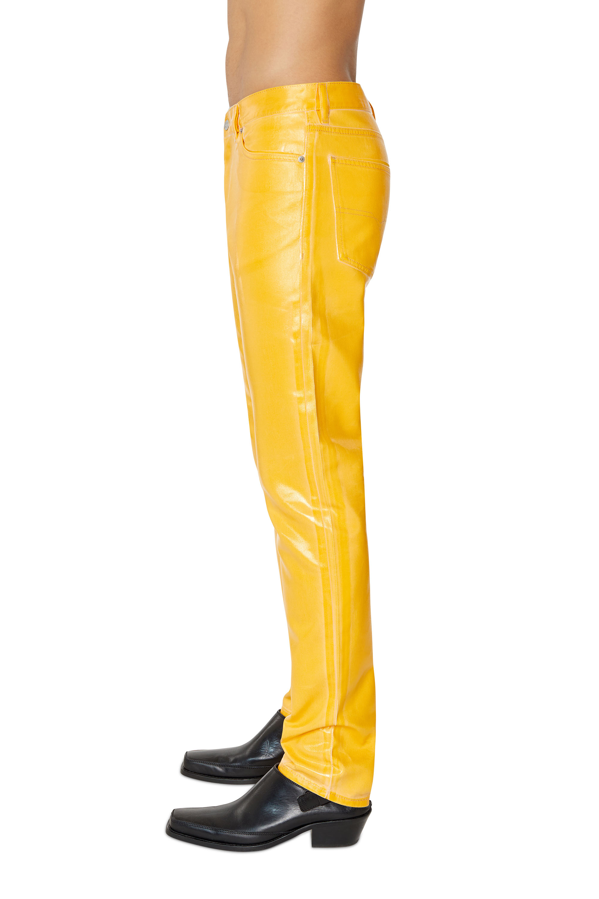 Diesel - 1995 D-Sark 09E50 Straight Jeans, Yellow - Image 4