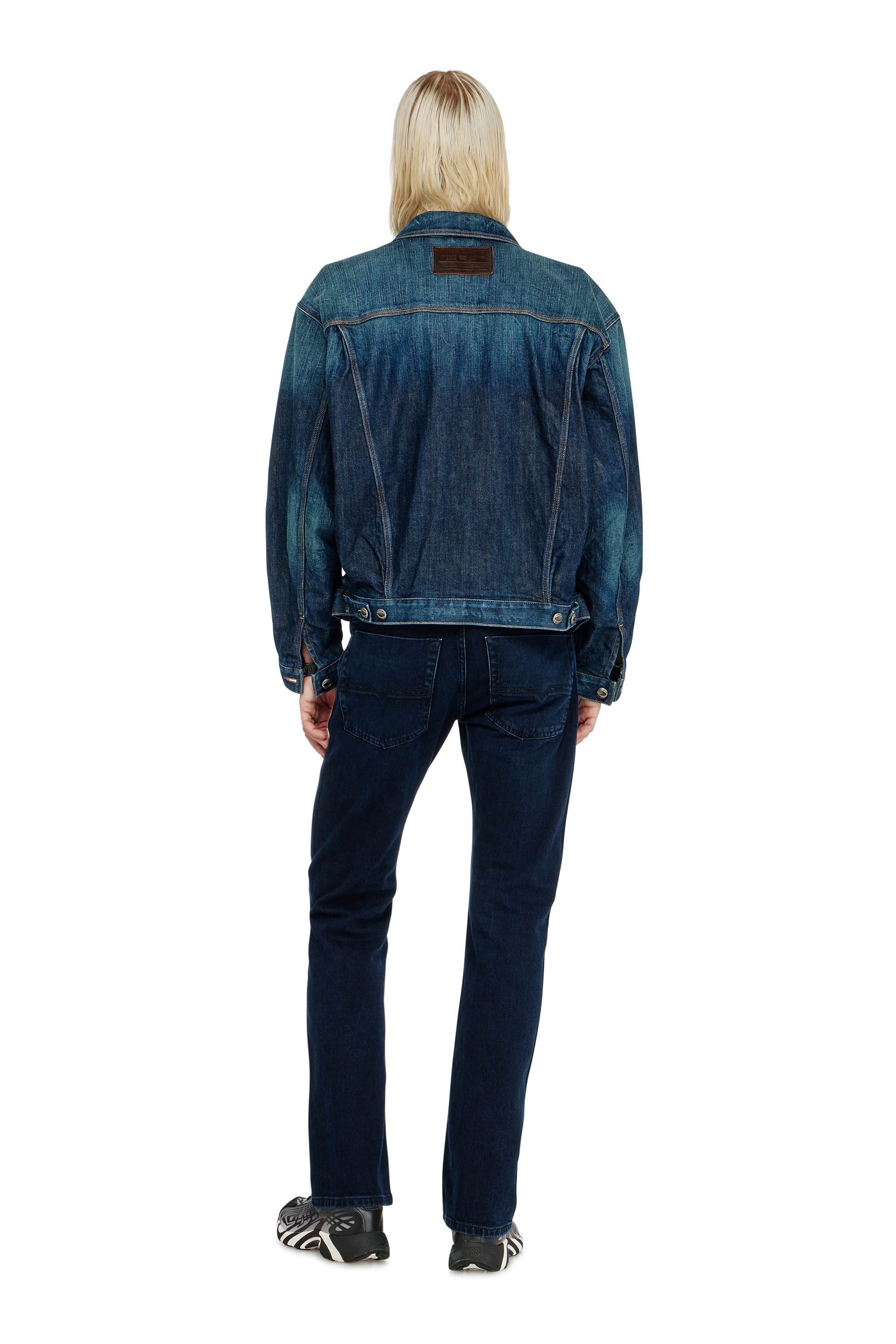 Diesel - Man's Bootcut Jeans 2007 Zatiny 0KBBJ, Dark Blue - 3