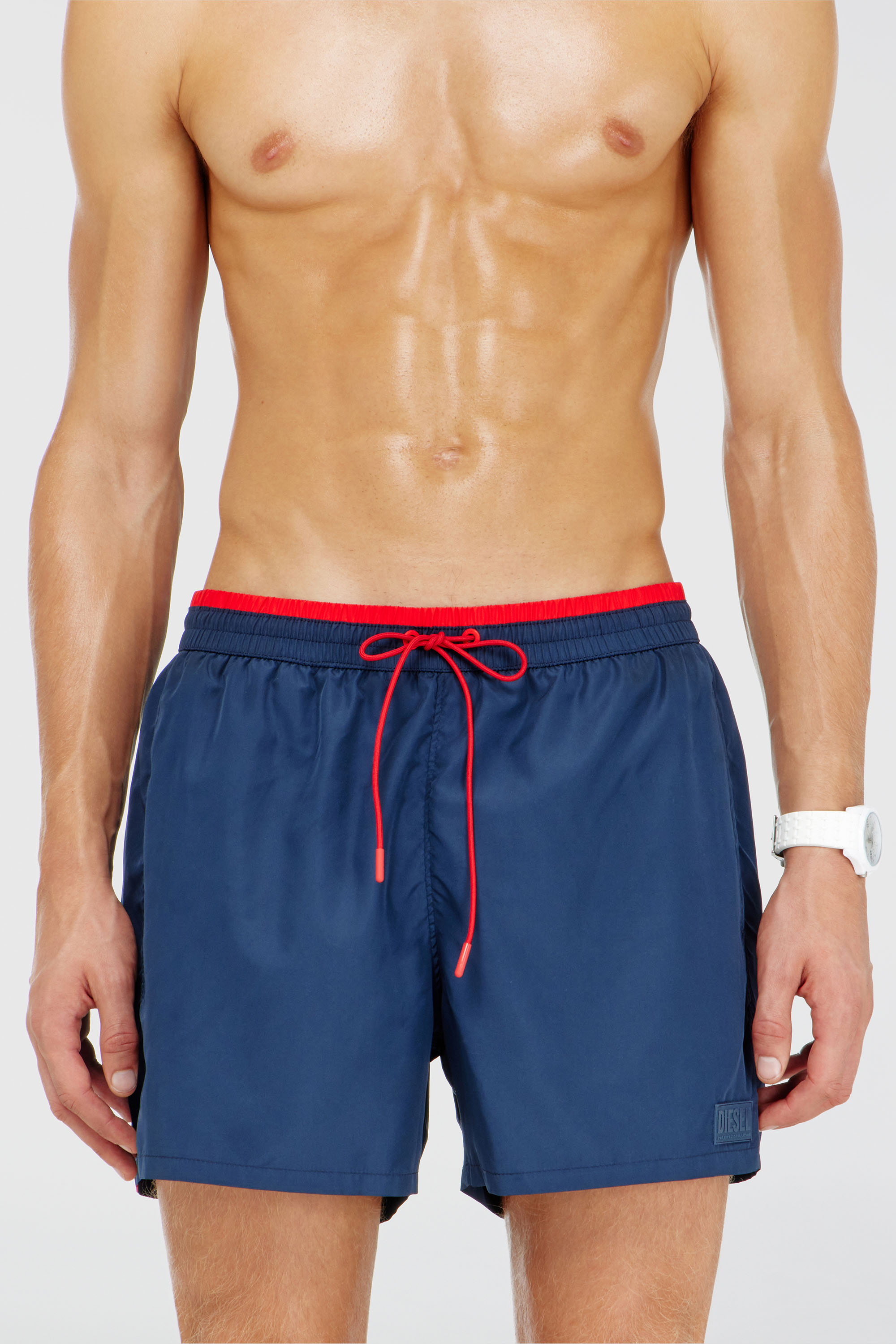 Swim shorts with contrast waist trim