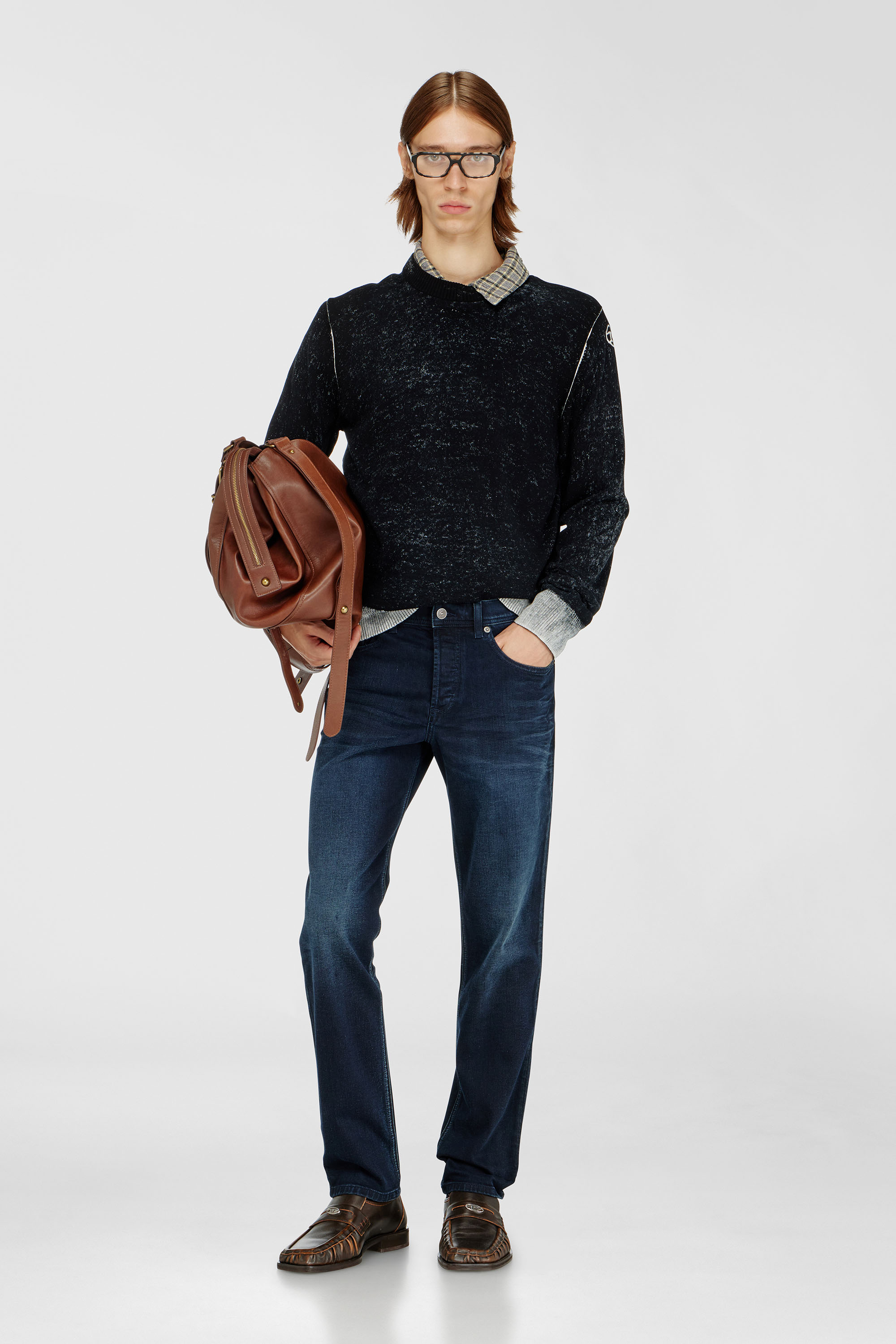 Regular Jeans 2023 D-Finitive 0BMBX