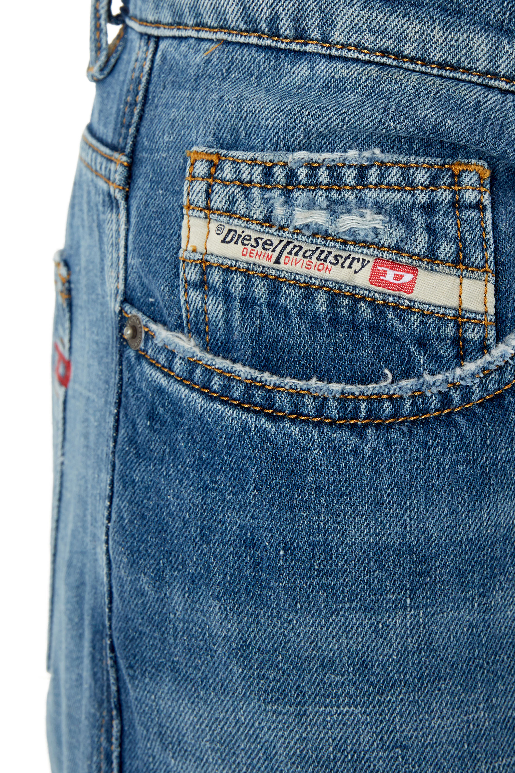 Diesel - 2020 D-Viker 09F25 Straight Jeans, Medium blue - Image 3