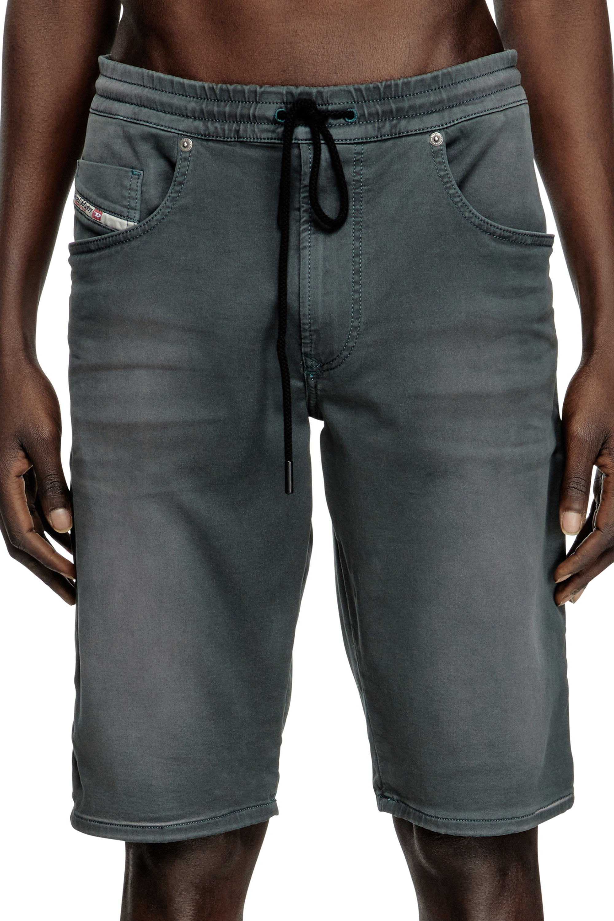 Diesel - 2033 D-KROOLEY-SHORT JOGG, Man's Chino shorts in JoggJeans in Dark grey - 5