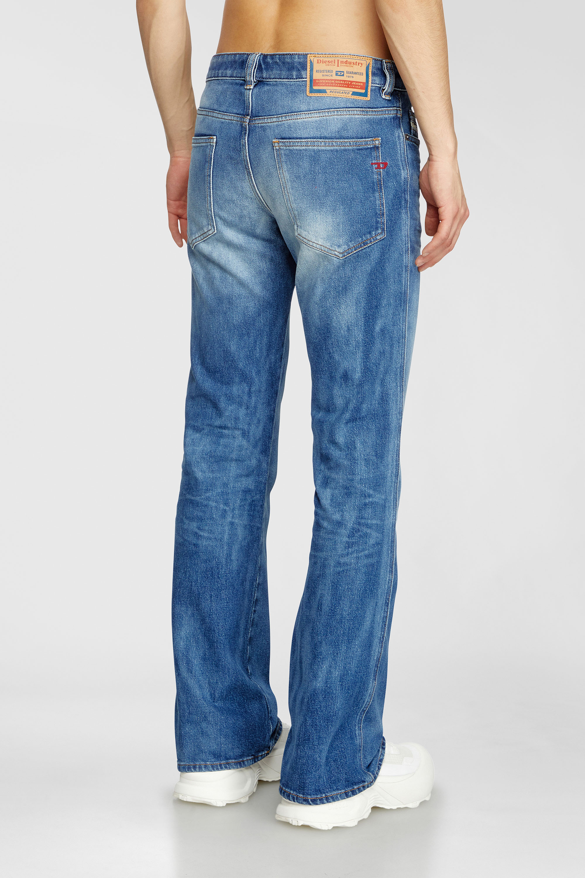 Diesel - Man's Bootcut Jeans 1998 D-Buck 09L19, Medium blue - 3