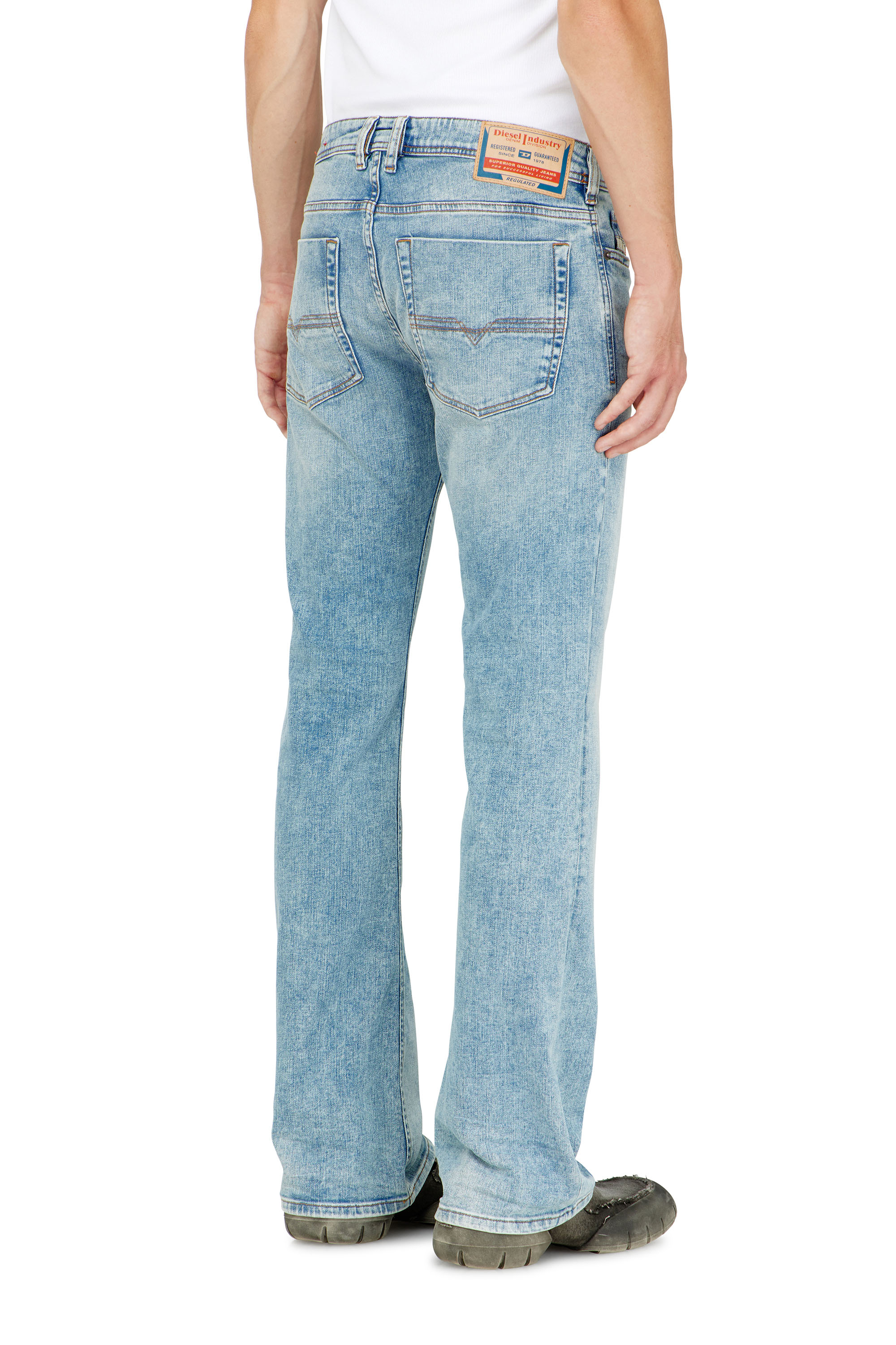 Diesel - Man's Bootcut Jeans 2007 Zatiny 0DBDV, Light Blue - 5