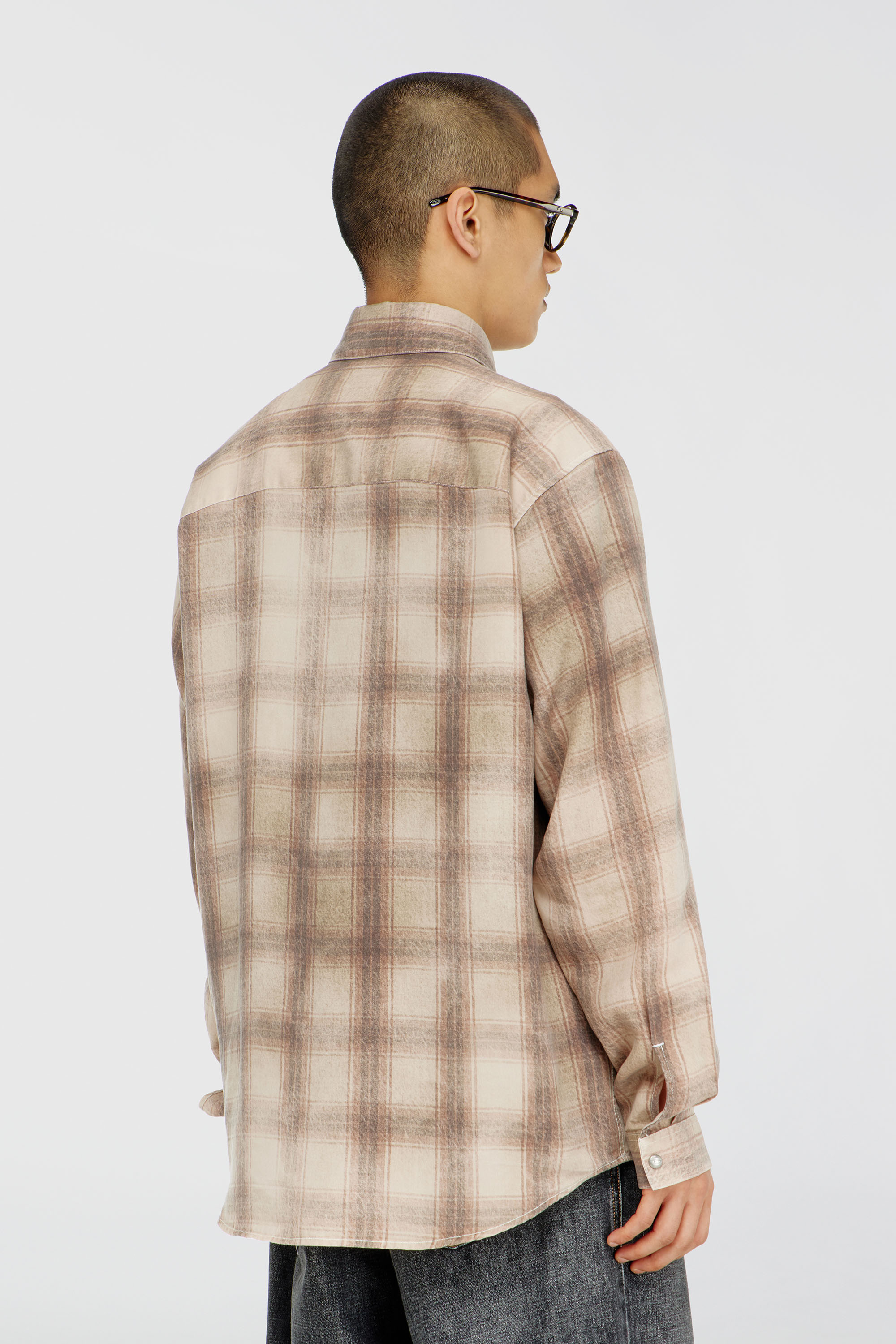 Diesel - S-SIMPLY-JMCM, Man's Check shirt in fluid fabric in Light Brown - 4