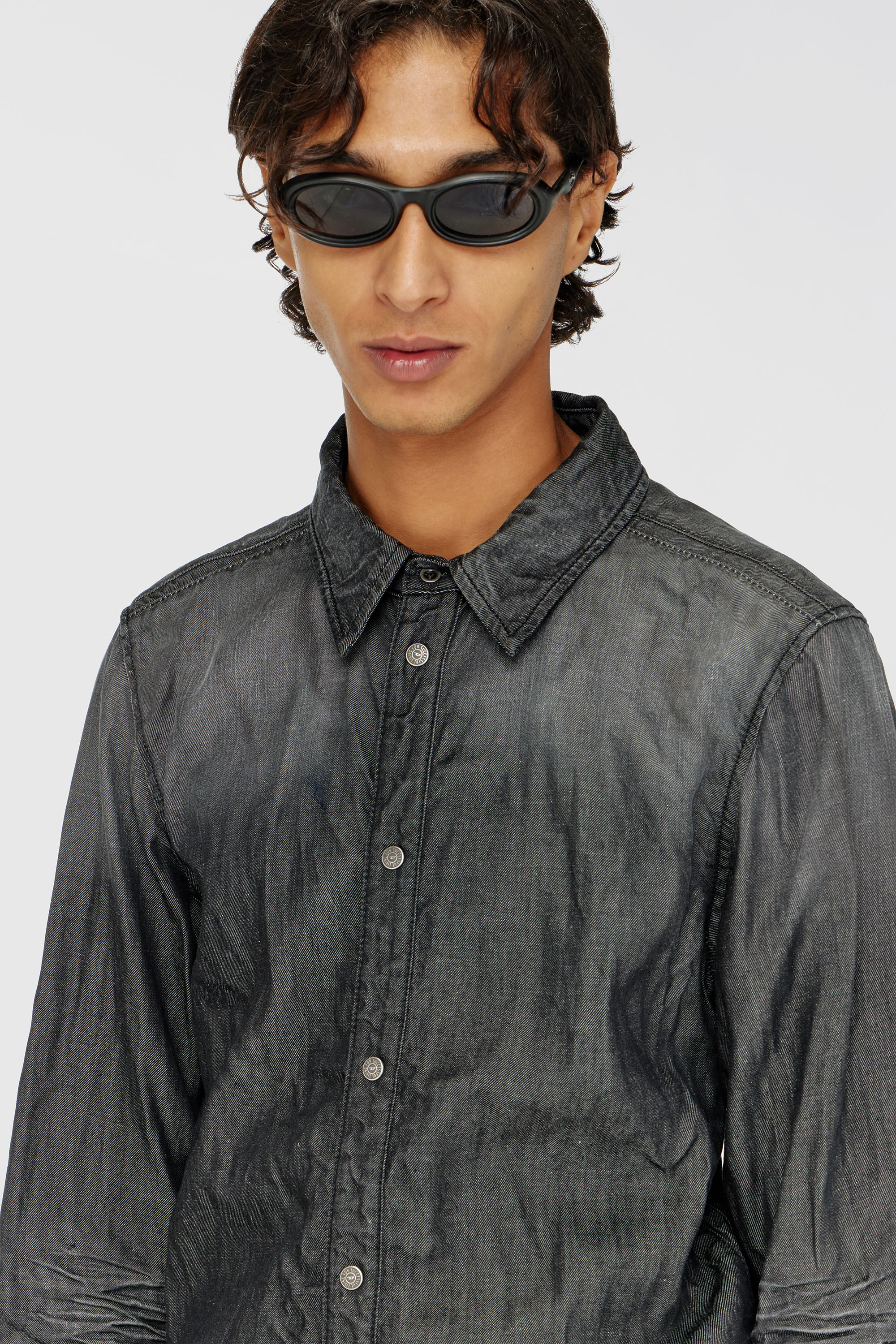 Diesel - D-SYNAR-FSJ2, Man's Shirt in creased denim in Dark grey - 5