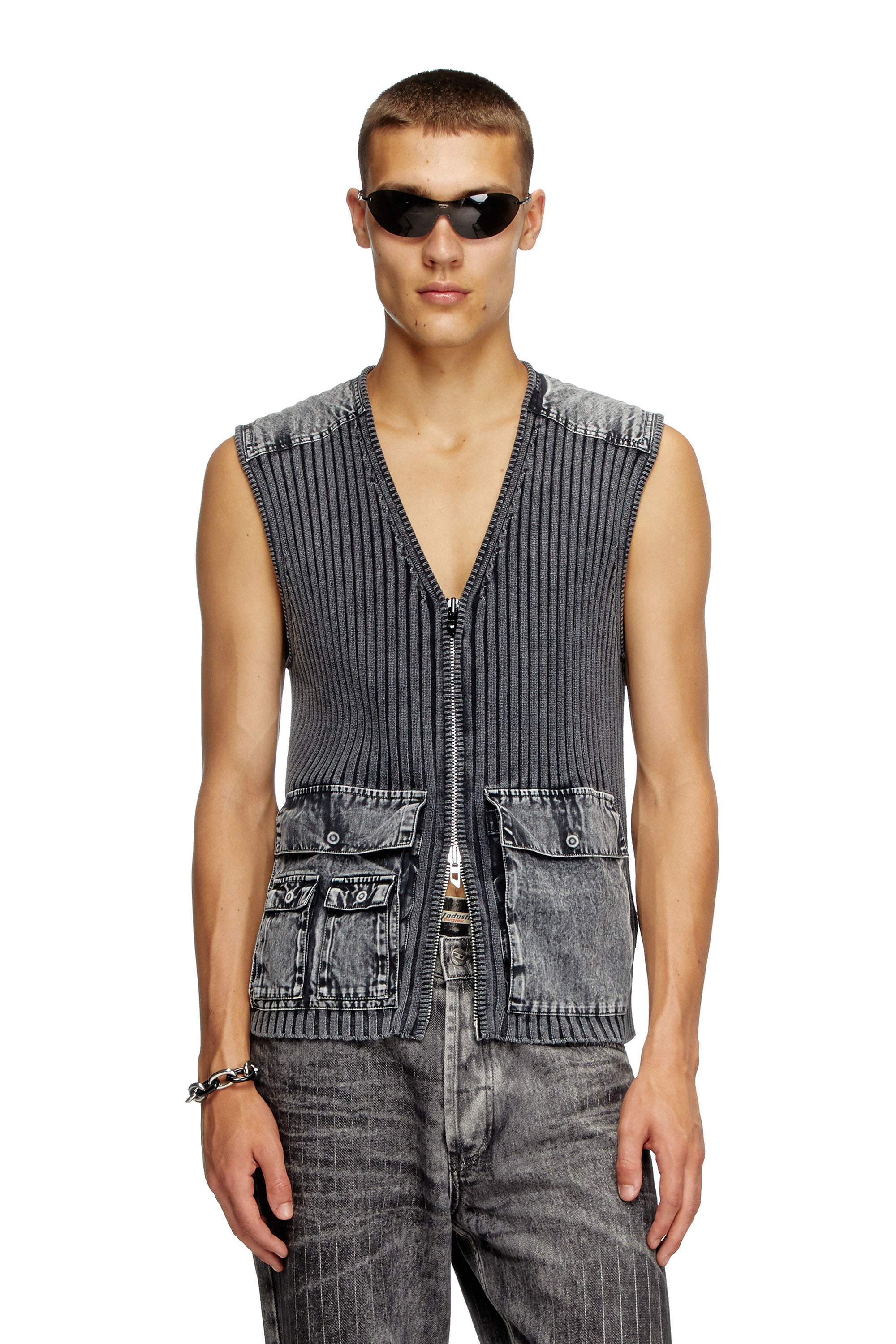 K-MARGIE, Dark grey Diesel - K-MARGIE, Man's Utility vest with contrast panels in Dark grey - 3