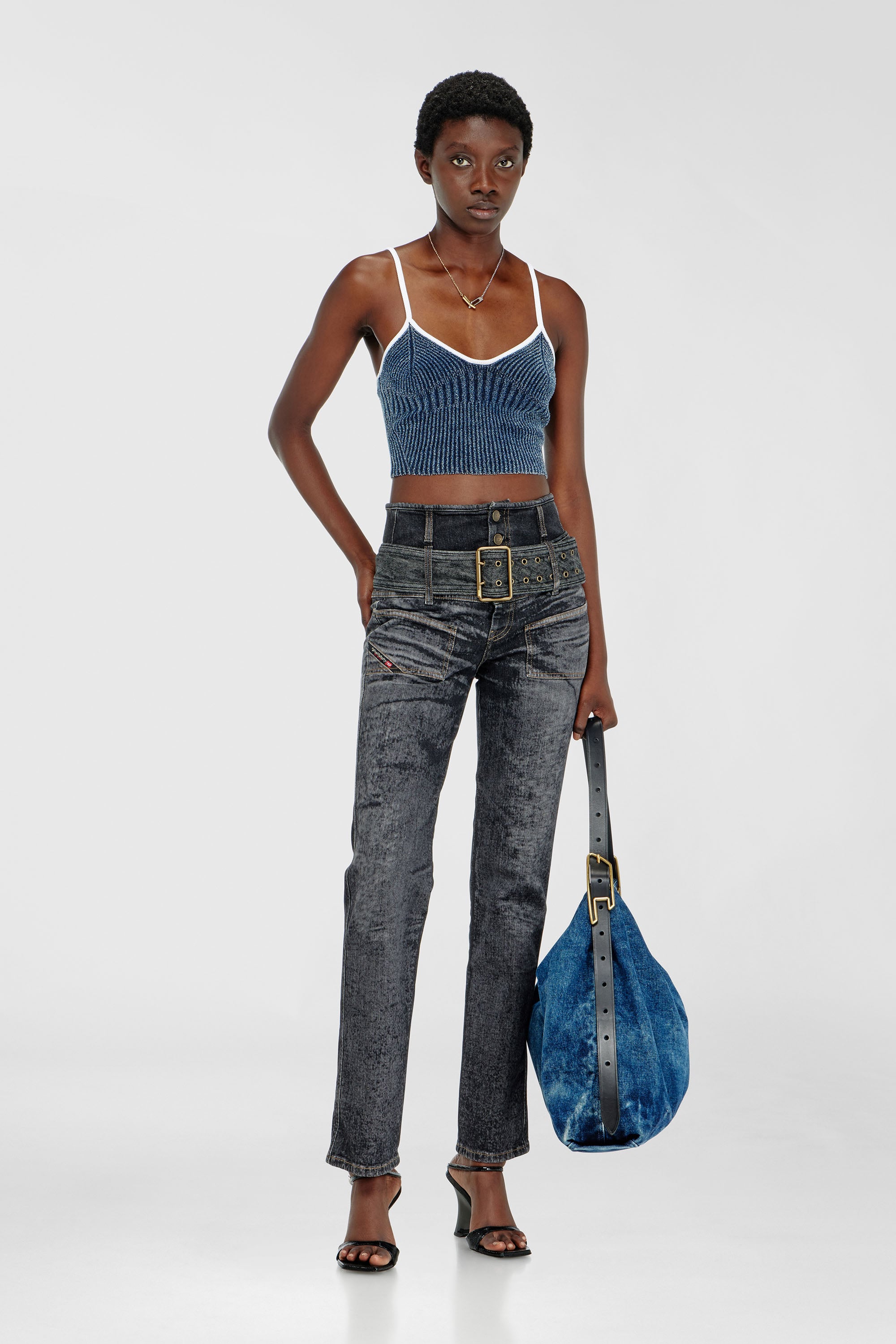 Crop top in indigo boucl&eacute; ribbed knit