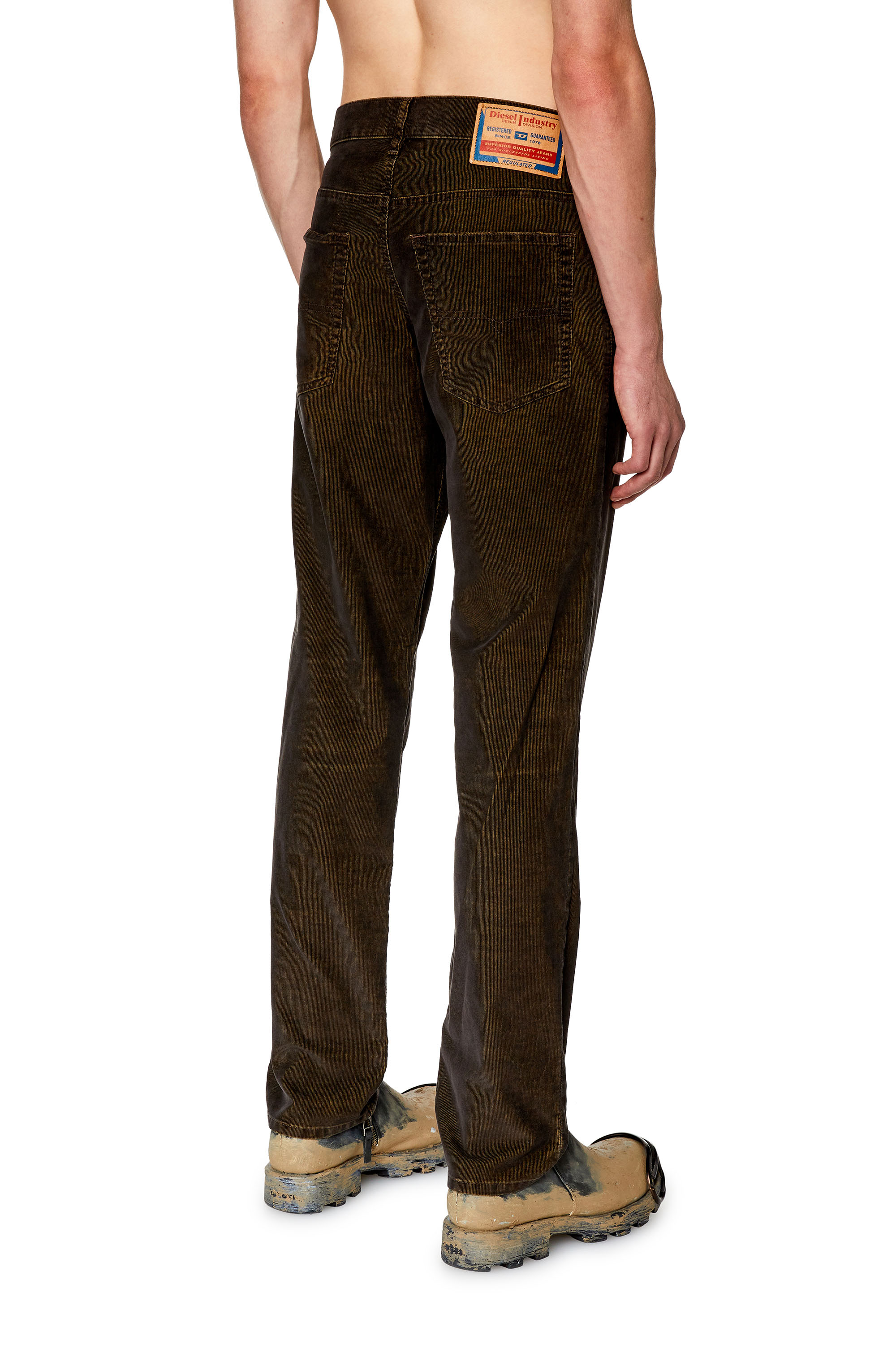 Diesel - Tapered Jeans 2023 D-Finitive 003GJ, Dark Green - Image 2