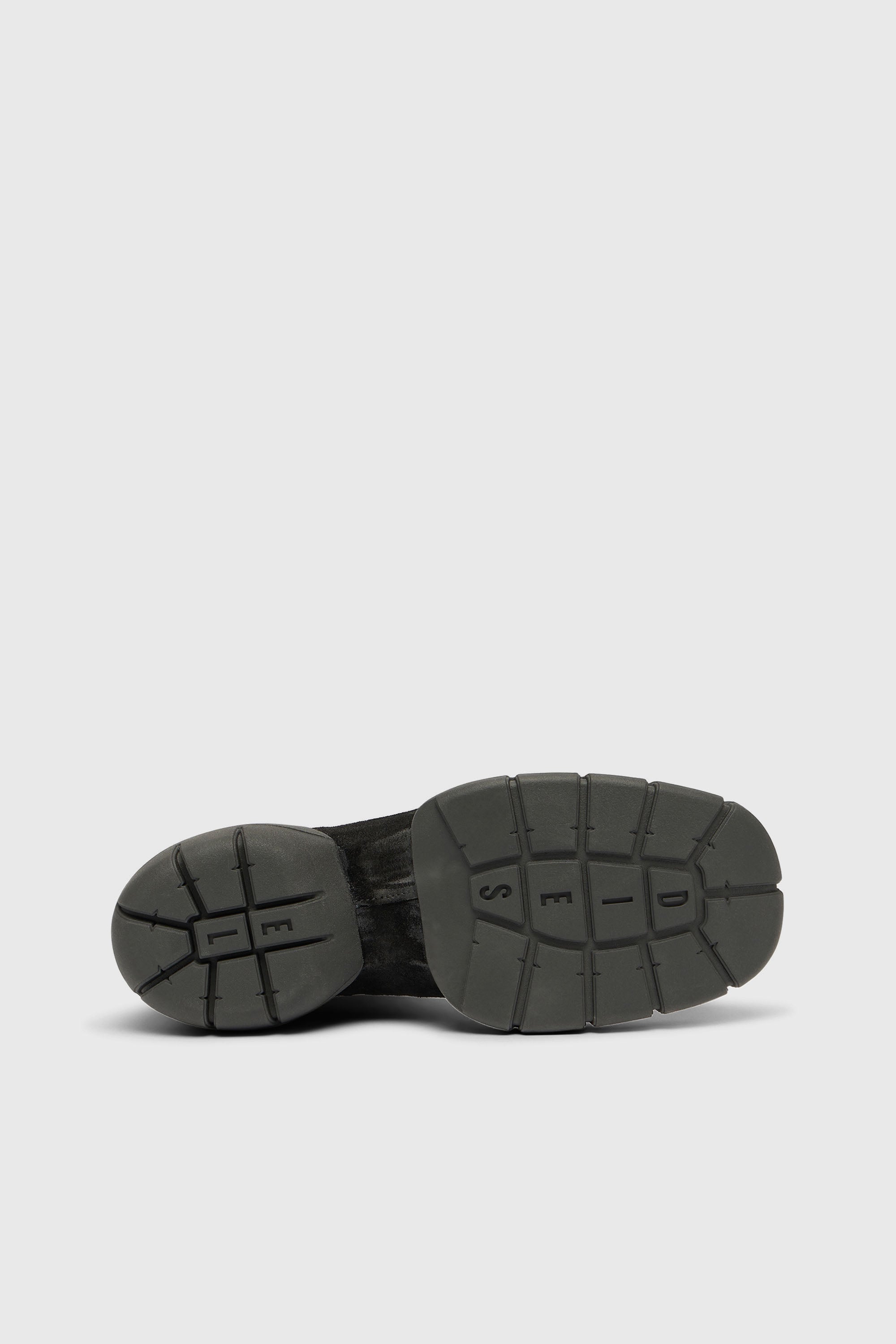 Diesel - D-MATHIEU CH, Man's D-Mathieu - Suede boots with rubber outsole in Black - 5