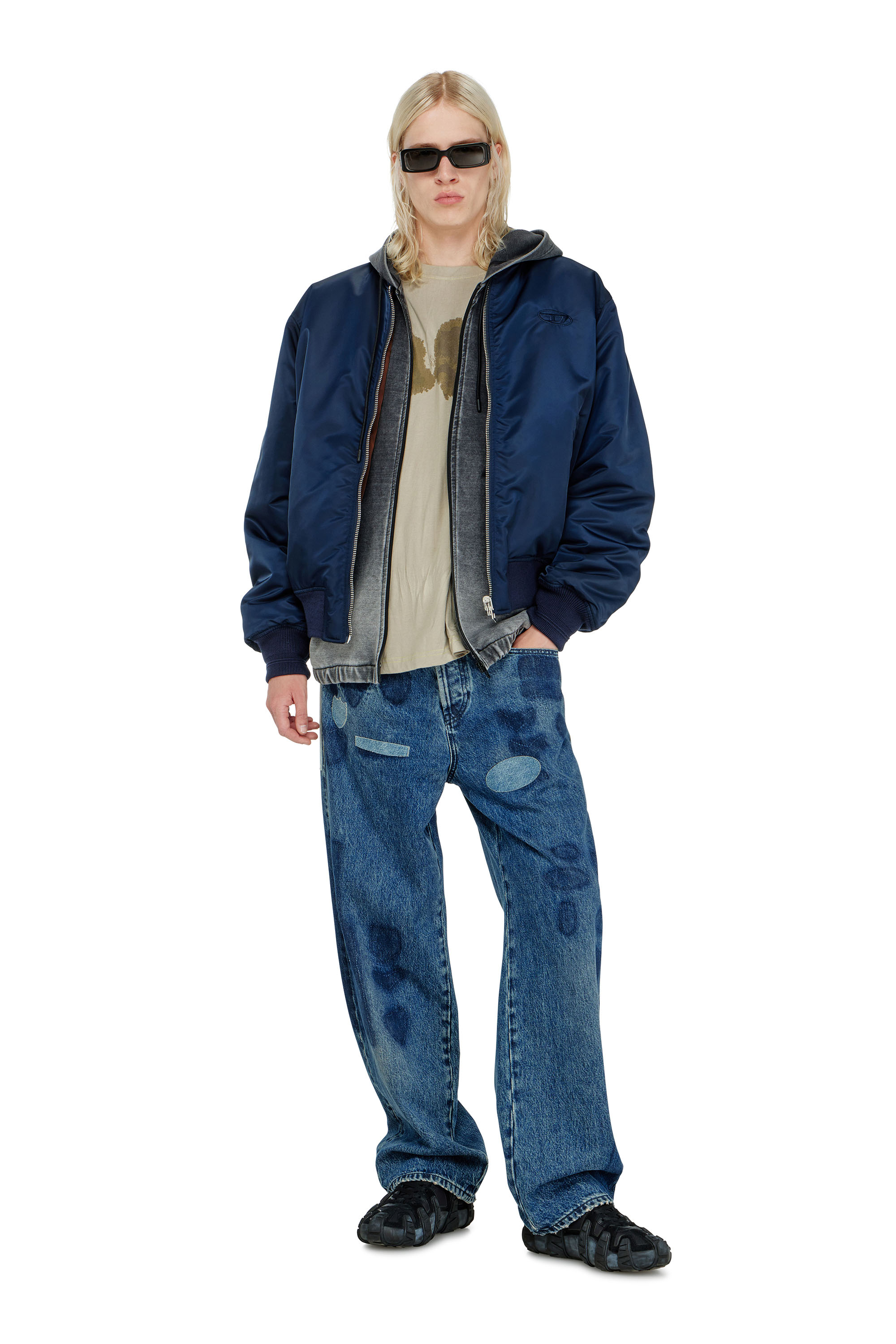 Diesel - W-TYPE-D1, Man's Padded bomber jacket with Oval D embroidery in Navy Blue - 2