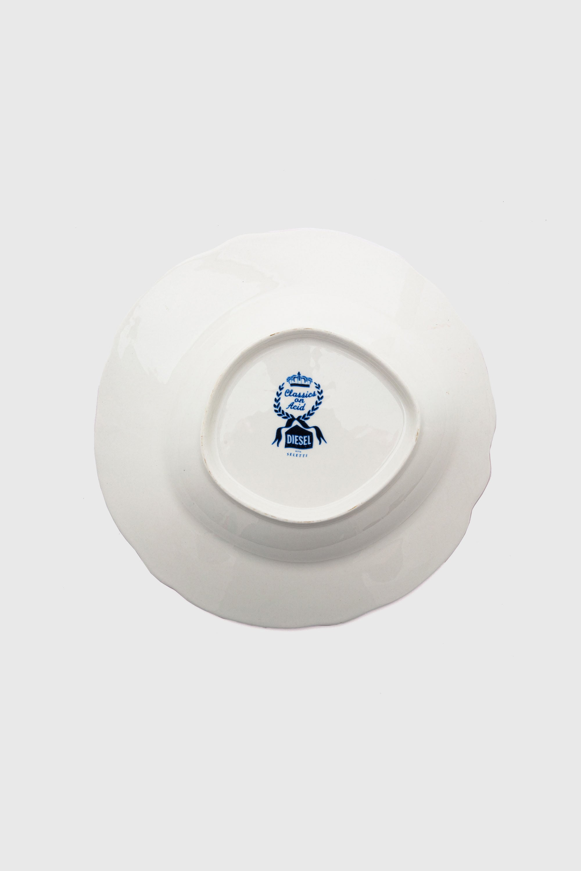 Diesel - 11220 SOUP PLATE IN PORCELAIN "CLASSIC O, Unisex's Pocelain soupe plate in White/Blue - 2