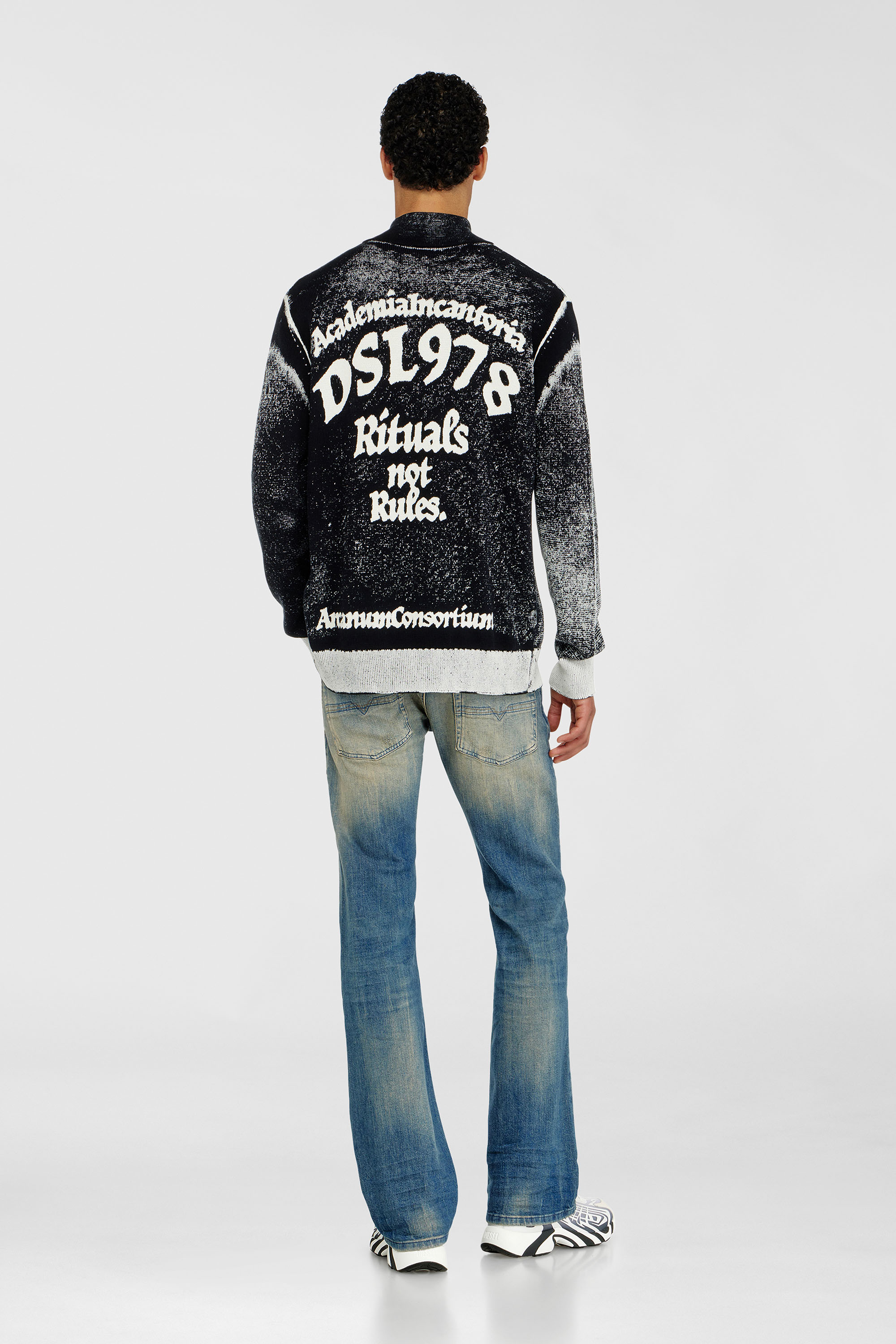 Diesel - Man's Bootcut Jeans 2007 Zatiny 0KBBW, Medium blue - 3